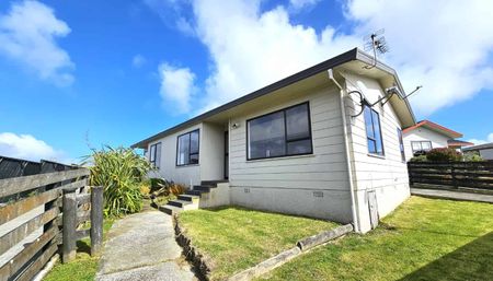 Sunny 3 bed House to rent - Photo 3