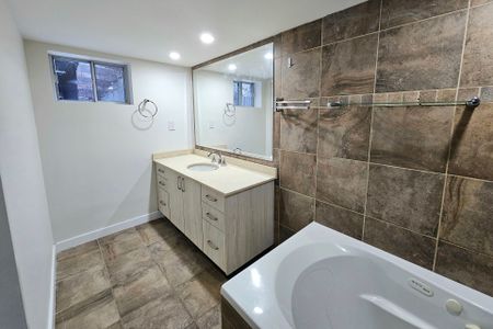 For Lease - 17 Rockelm Road Unit# BSMT, Toronto, Ontario - Photo 5