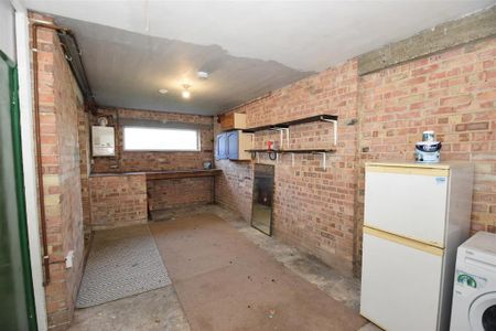 2 bedroom house to rent - Photo 4