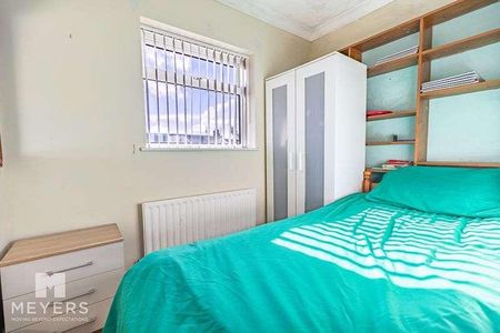 Tatnam Road, Oakdale, BH15 - Photo 5