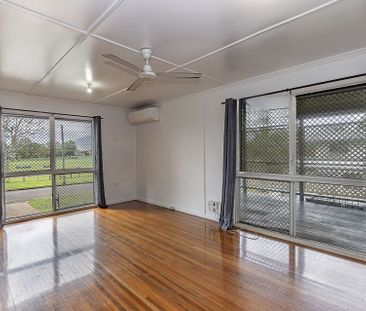 51 Hodges Crescent, Vincent - Photo 1