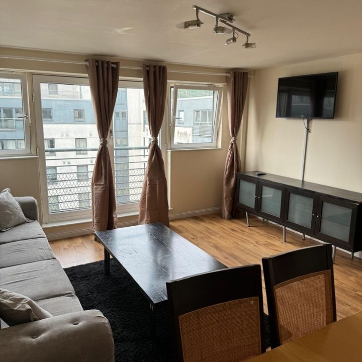 2 Bed Flat, Wallace Street, G5 - Photo 1