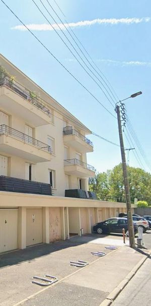 Location Appartement 2 pièces 49m² MONTPELLIER 34000 - Photo 2