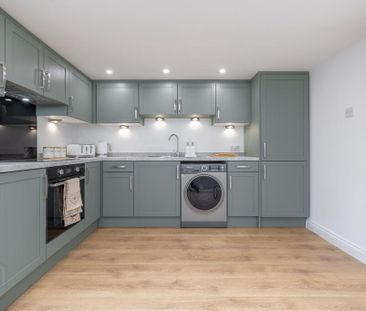3 Alfred Street, Bangor, BT20 5DH - Photo 6