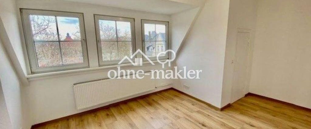 Schönes, helles Zimmer in toller 5er-WG - zentrale Lage, 3 Min. zum ÖPVN - Photo 1