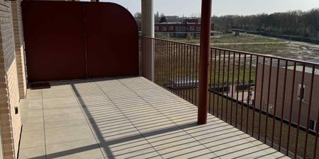 Appartement te huur in Sint-Niklaas voor € 1.150 met 2 slaapkamers - Photo 2