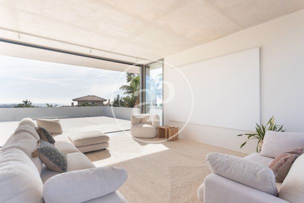 Furnished house for rent on Molí Street (Can Girona) - Photo 1