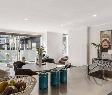 Spacious Living with 2 Car Garaging - Photo 2