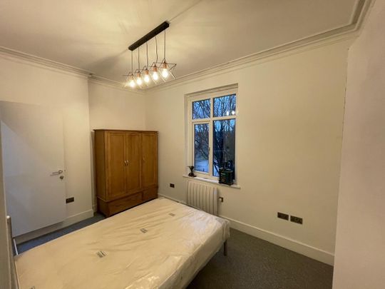 2 Bed Flat, Lincoln House, M13 - Photo 1