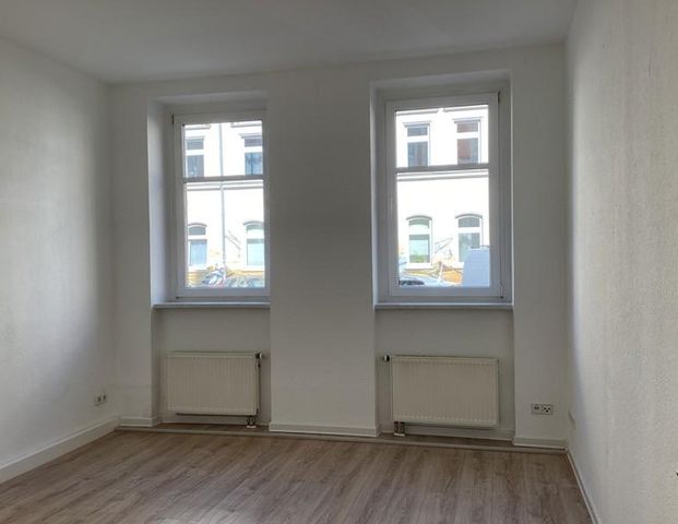 Gießerstraße- 2 Zimmer Wohnung m. EBK und Balkon! - Foto 1