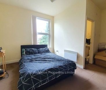 1 Bedroom Apartments in Leeds - Photo 2