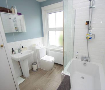 2 bedroom terraced house to rent - Photo 6