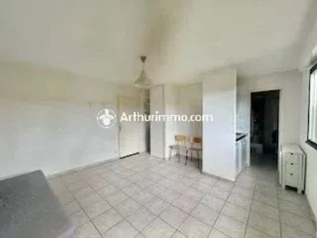 Location Studio 1 pièces 23 m2 à Étiolles - Photo 3