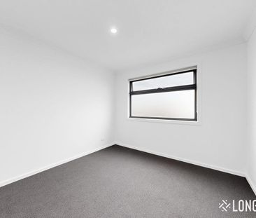 Modern Living in Clyde North – Convenience Meets Lifestyle - Photo 4