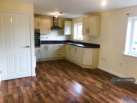 2 bedroom flat to rent - Photo 5