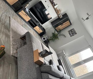 Nachmieter für Schöne 2 Raum Wohnung gesucht. Inkl. Küche usw. - Foto 1