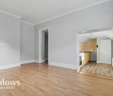 2 bedroom flat to rent - Photo 1