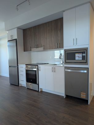 For Lease - 5105 Hurontario Street Unit# 1202, Mississauga, Ontario - Photo 1