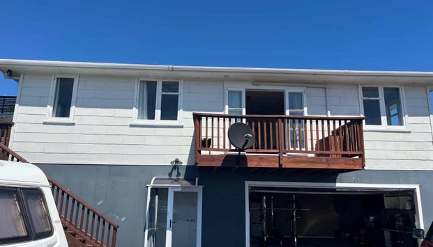 THREE BEDROOMS - FOXTON BEACH - Photo 1