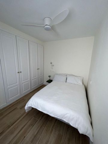 2 bedroom luxury penthouse for rent in Madrid, Spain - Photo 5