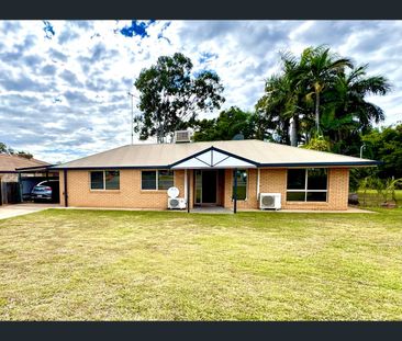 43 KENNEDY Drive, Moranbah, Qld 4744 - Photo 3