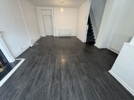 3 bedroom terraced house to rent - Photo 3