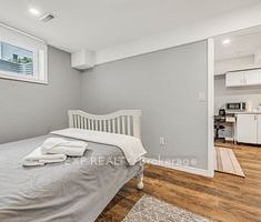 Semi-Detached Home For Lease | X8091504 - Photo 4