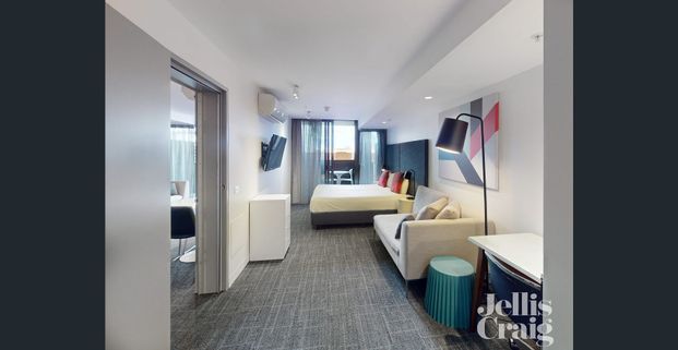 Hotel living right in the action! - Photo 1