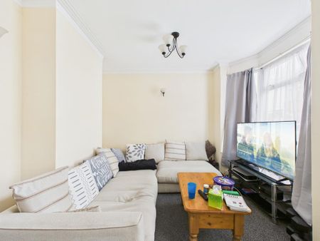 2 bedroom terraced house to rent - Photo 3