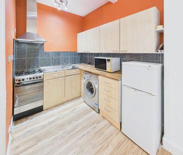 1 bedroom flat to rent - Photo 6