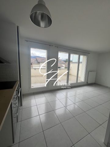 LA TERRASSE - Appartement T3 + GARAGE - Récent - Photo 2