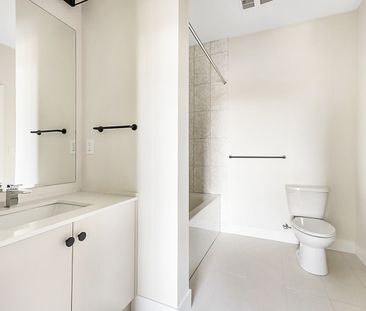 YORK 1 - 407A - YR407A - Photo 3