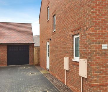 4 bedroom detached to rent Arnold Drive, Corby - Photo 5