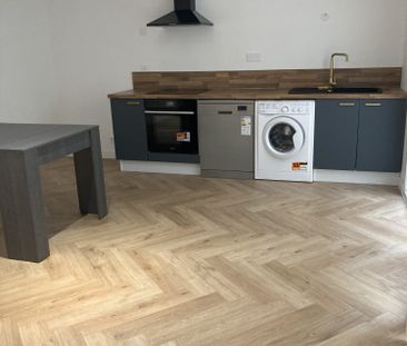 Location Appartement 2 pièces 52m² LIBOURNE 33500 - Photo 2