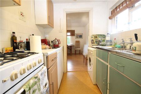 Studio to rent - Photo 4