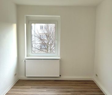 Wunderschöne 3R.-Whg. mit 2 Balkonen !!! Jetzt zuschlagen - Photo 2