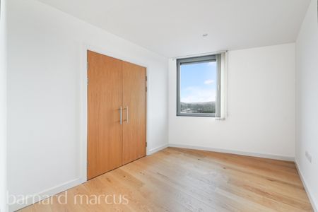 Altyre Road, Croydon - Photo 2