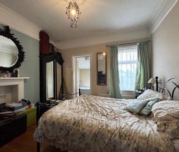 2 bedroom semi-detached house to rent - Photo 6