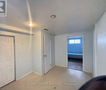 27 DITTMER CRESCENT N - Photo 3