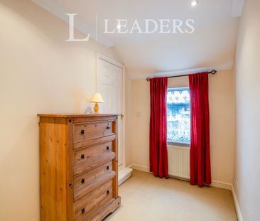 2 bedroom apartment to rent Cauldwell Hall Road, Ipswich, IP4 - Photo 3