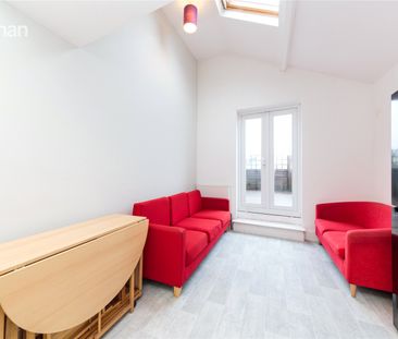 5 bedroom maisonette to rent - Photo 1