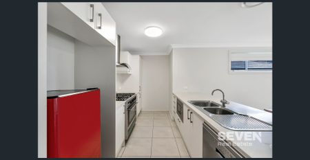 MODERN FAMILY LIVING IN ELARA ESTATE - Photo 3