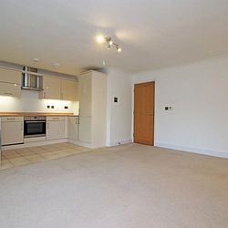 Kingsgate Avenue, Kingsgate, CT10 3AR, Kent - Photo 2