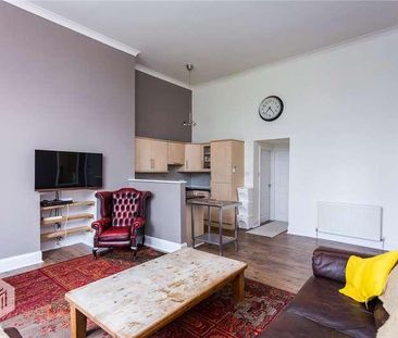 Wellington Villas, Bury, Greater Manchester, BL8 - Photo 1