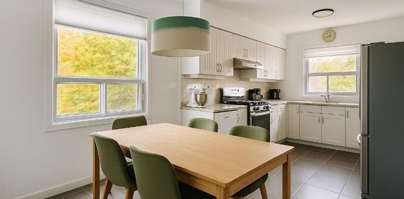 Charmant 5 1/2 Longueuil, 3 chambres - Photo 2