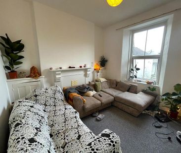 4 bedroom house to rent - Photo 1