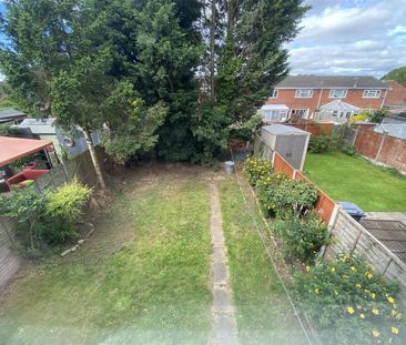 3 bedroom end of terrace house to rent - Photo 6