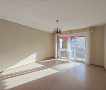 Location Appartement 2 pièces 53m² ILLZACH 68110 - Photo 2