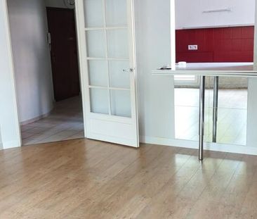 Appartement 2 pièces 48m2 REIMS 715 euros - Photo 2