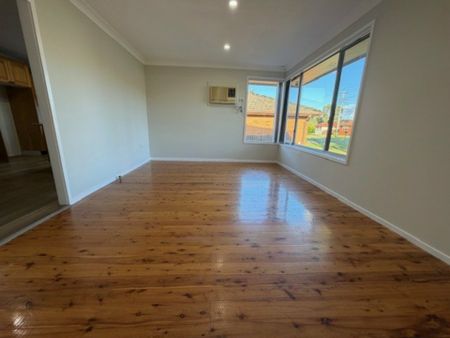SPACIOUS FAMILY HOME IN QUIET LOCATION - Photo 5